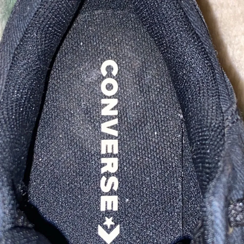 Converse All Star Kids Black Sneakers Unisex Size 2 US